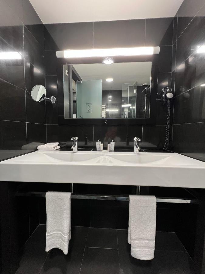 4Us La Manga Vip Hotel Buitenkant foto